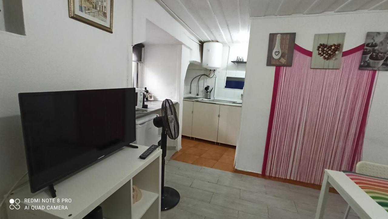 Martim Moniz Low Cost Apartment Lisboa Exteriör bild